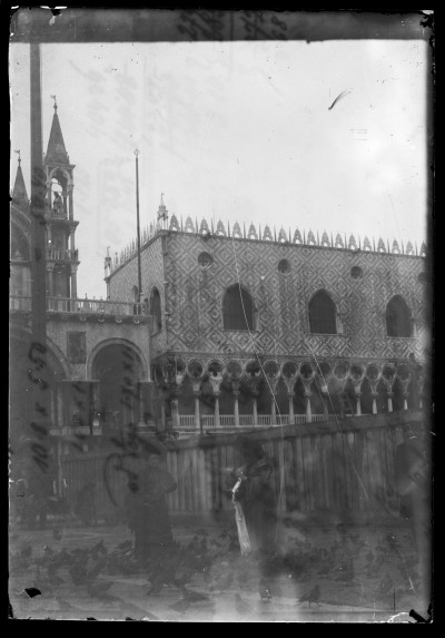 Pałac Dożów na Placu Św. Marka w Wenecji. Dawniej siedziba władców i rządu, obecnie Museo dell'Opera