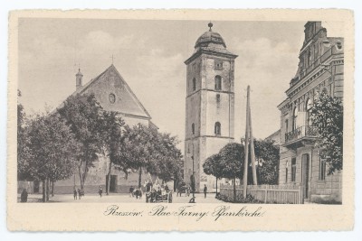 GFK-2-71 Rzeszów. Plac Farny. Pfarrkirche GFK-2-71-1.jpg