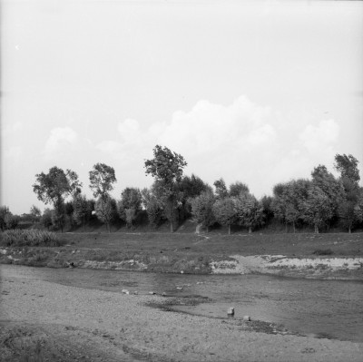 Nad rzeką Wisłok w Rzeszowie. Okolice Lisiej Góry, osiedle Drabinianka