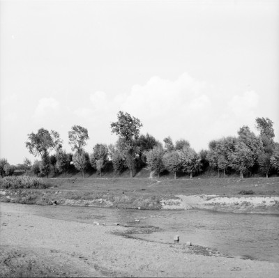 Nad rzeką Wisłok w Rzeszowie. Okolice Lisiej Góry, osiedle Drabinianka