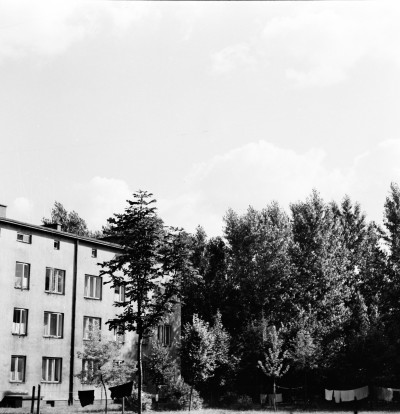 GFK-3-703 Blok przy ul. Żwirki i Wigury w Rzeszowie GFK-3-703.jpg