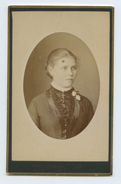 GFK-8-109 Portret kobiety GFK-8-109-1.jpg