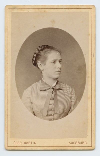 GFK-8-117 Portret kobiety GFK-8-117-1.jpg