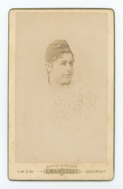GFK-9-87 Portret kobiety GFK-9-87-1.jpg