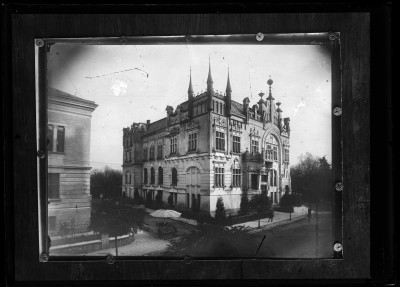 Budynek Kasy Oszczędności przy ulicy 3 Maja w Rzeszowie - reprodukcja