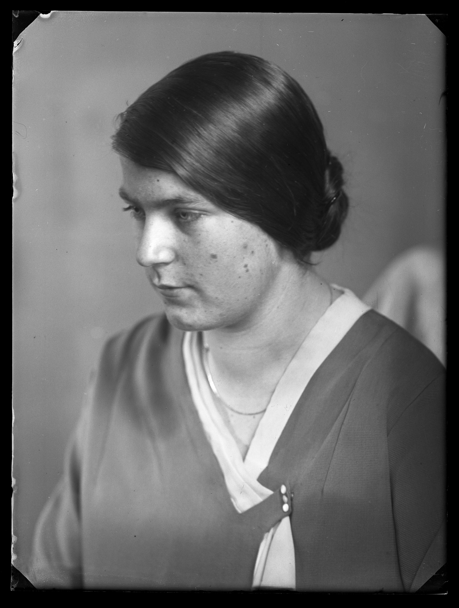 Portret młodej kobiety