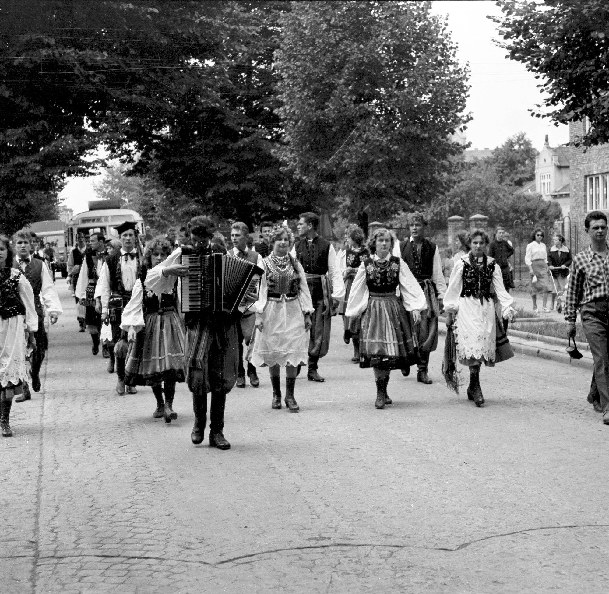 Uczestnicy Światowego Festiwalu Polonijnych Zespołów Folklorystycznych w Rzeszowie
