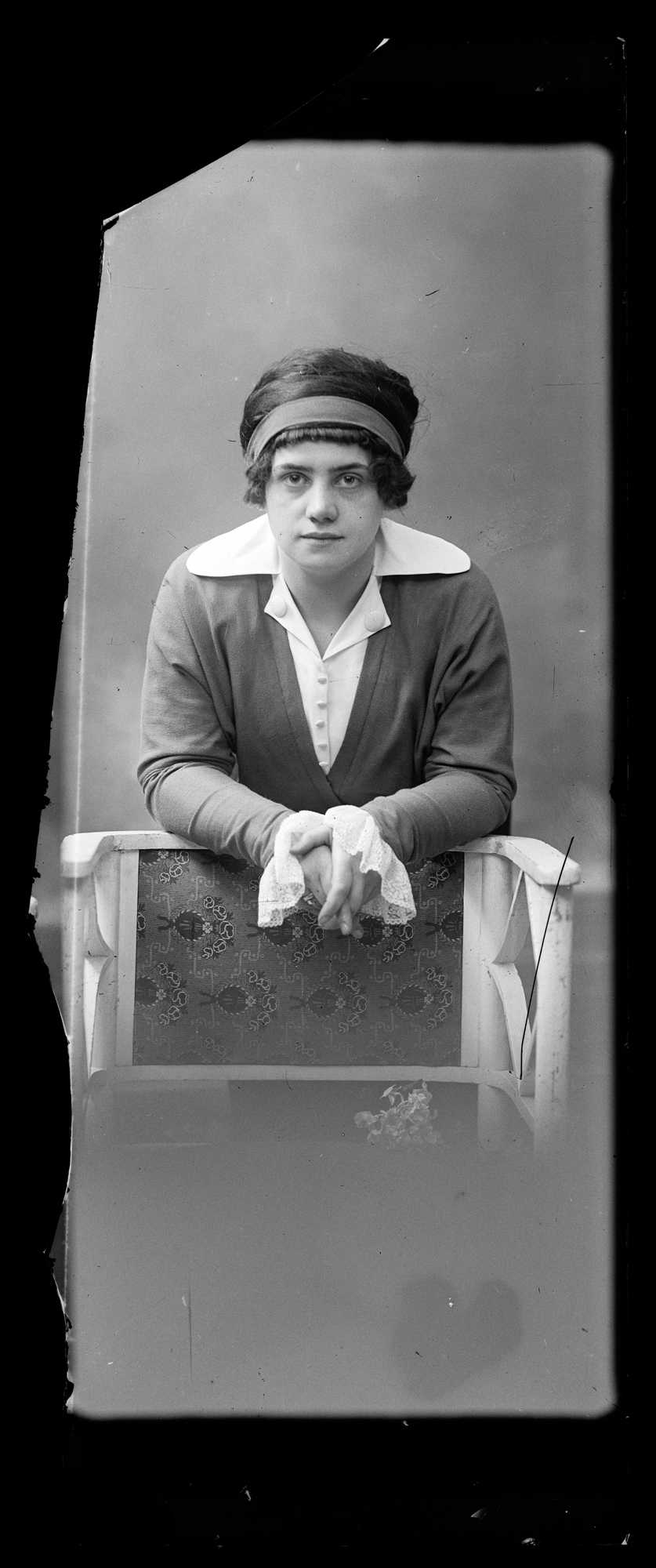 Portret młodej kobiety