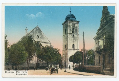 GFK-2-247 Rzeszów. Plac Farny. Pfarrkirche GFK-2-247-1.jpg