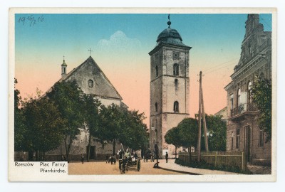 GFK-2-248 Rzeszów. Plac Farny. Pfarrkirche GFK-2-248-1.jpg