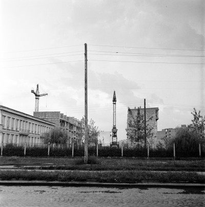 GFK-3-450 Żłobek przy ul. gen. Jarosława Dąbrowskiego i w budowie bloki  nr 14 i 18  przy ul. Bolesława Krzywoustego w Rzeszowie GFK-3-450.jpg