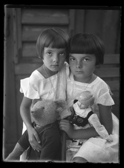 Stefania i Maria - córki Janiny i Jana Kotowiczów