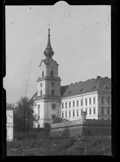 Zamek Lubomirskich w Rzeszowie widziany od strony bastionu świętej Marii z 1746 r.