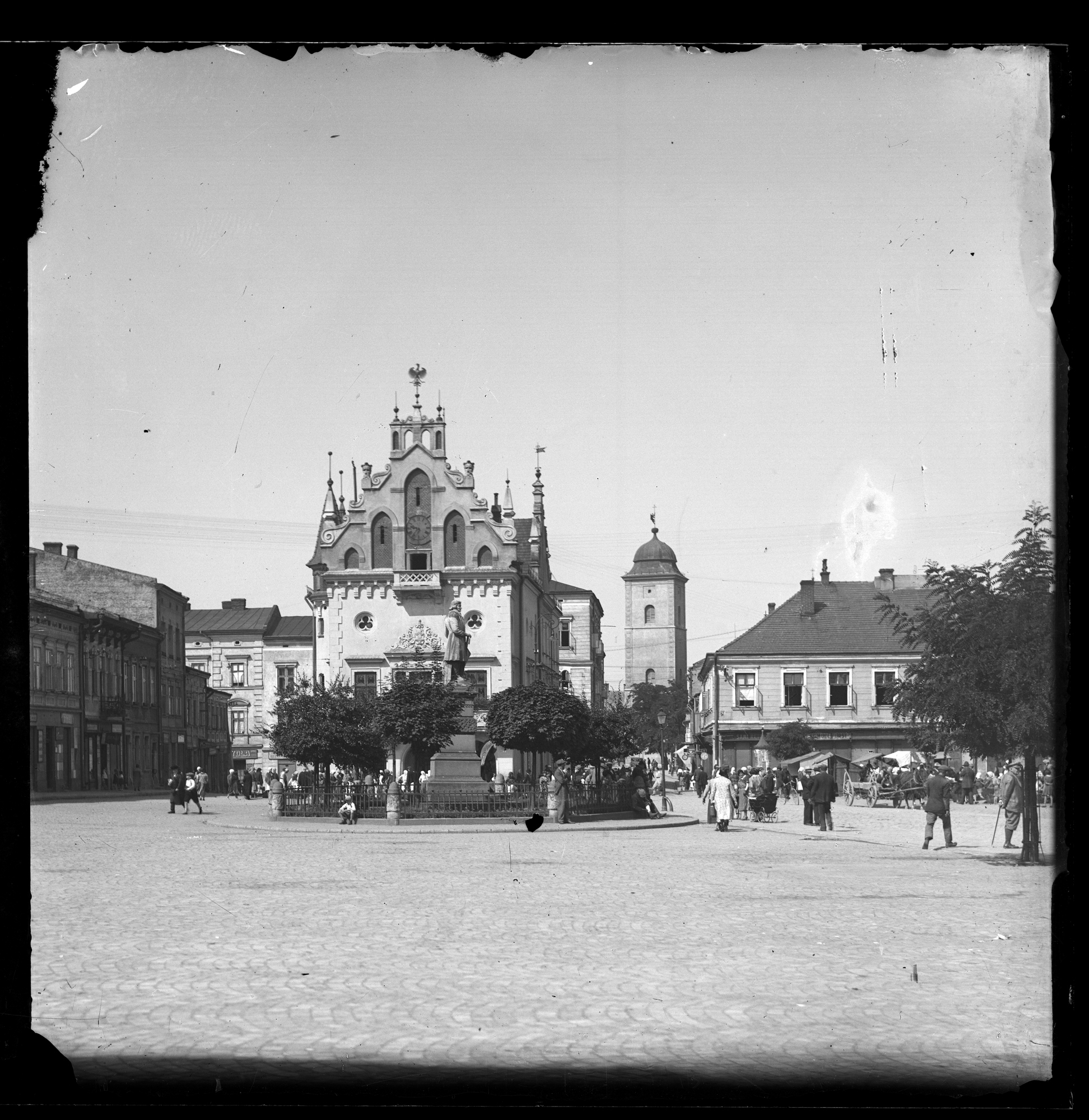 Rzeszowski rynek z ratuszem